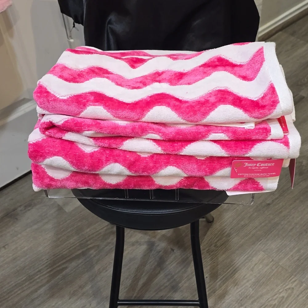 Juicy Couture Home Pink Wavy Stripe Oversized Plush Bath & Hand Towels